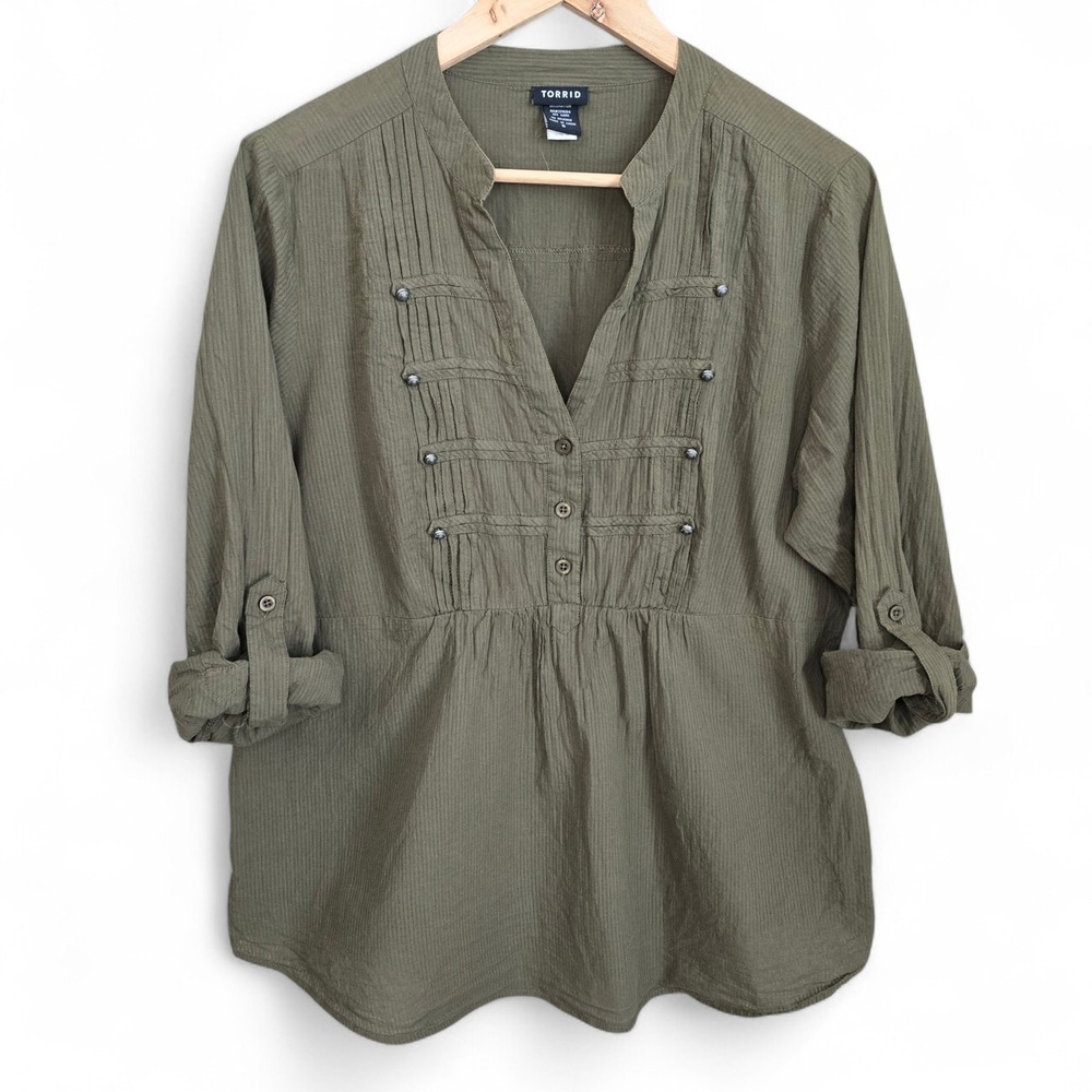 Torrid Top Womens 0 US Large Green Popover Blouse Roll Tab Sleeve Casual Cotton